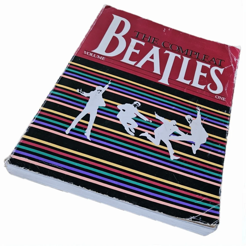 THE COMPLETE BEATLES Paperback